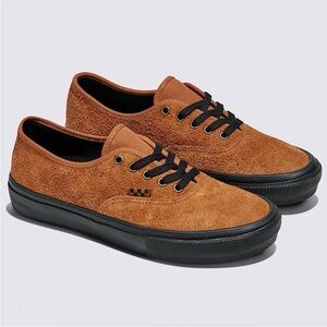 Vans Skate Authentic Hairy Suede Shoe
Women 9.0 US Mens 7.5 US
